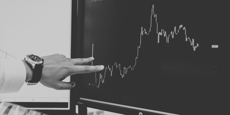 CARACTERÍSTICAS RESUMIDAS DAS OPERAÇÕES DE DAY TRADE E SWING TRADE NA BOLSA DE VALORES - Os Melhores Investimentos